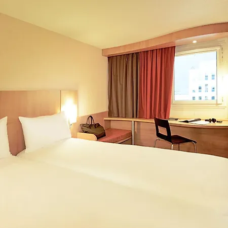 Ibis Bayeux En Bessin Hotel Port-en-Bessin-Huppain