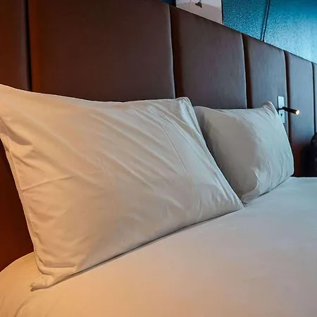 Otel Ibis Bayeux En Bessin 3*