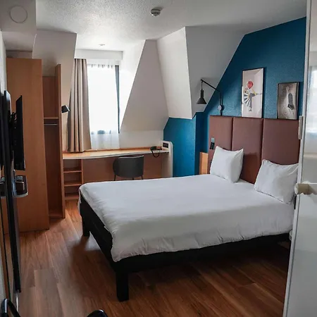 Ibis Bayeux En Bessin Port-en-Bessin-Huppain
