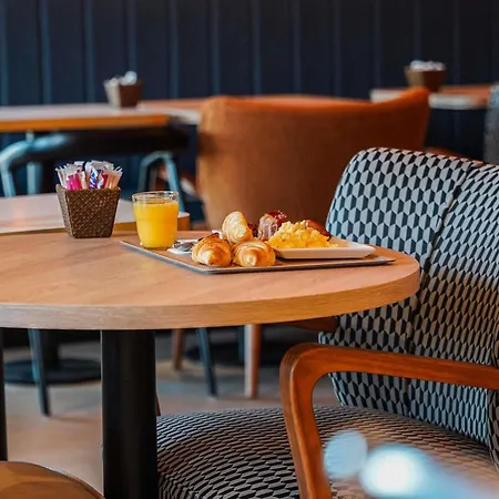 Ibis Bayeux En Bessin 호텔