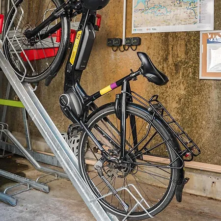 Ibis Bayeux En Bessin Port-en-Bessin-Huppain