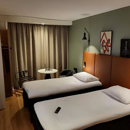 Ibis Bayeux En Bessin Hotel Port-en-Bessin-Huppain