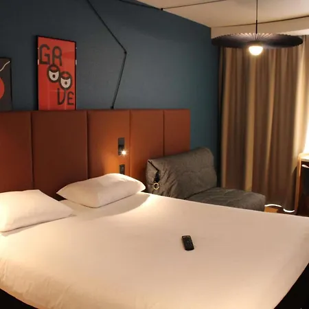 Ibis Bayeux En Bessin Port-en-Bessin-Huppain