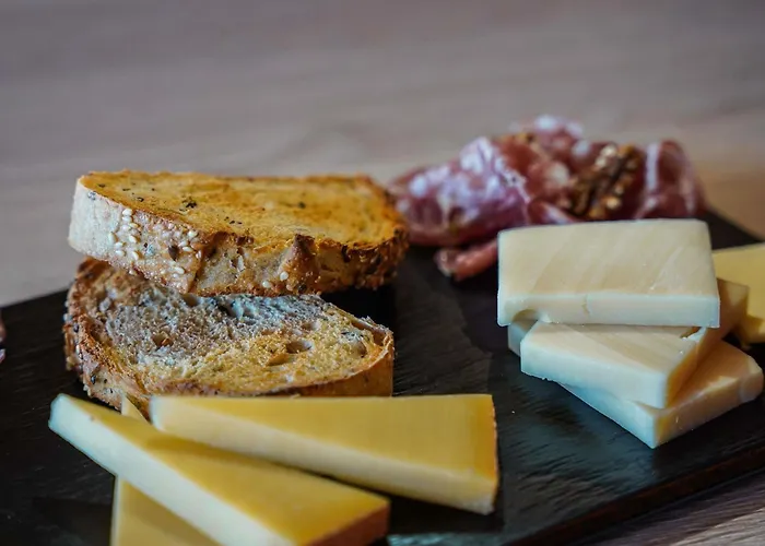 Ibis Bayeux En Bessin Otel 3*