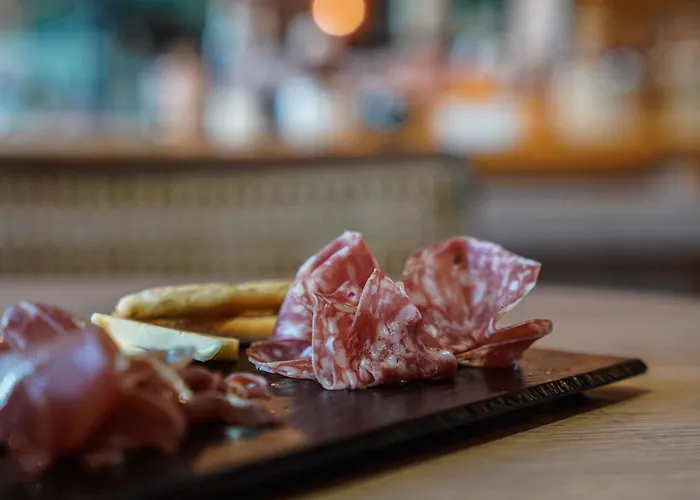 Ibis Bayeux En Bessin Hotel