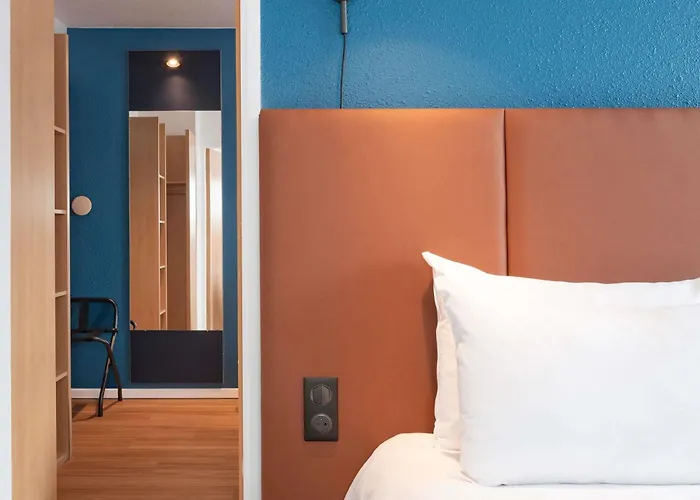 Ibis Bayeux En Bessin 3* Port-en-Bessin-Huppain