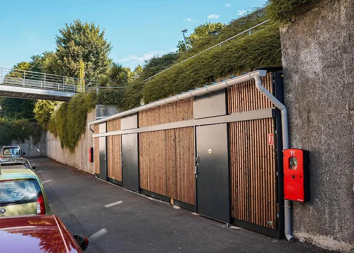 Hotel Ibis Bayeux En Bessin 3*