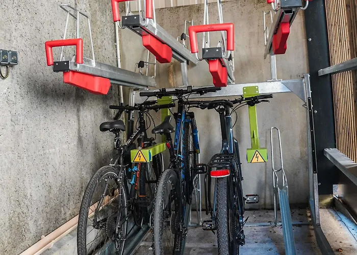 Ibis Bayeux En Bessin 3* Port-en-Bessin-Huppain