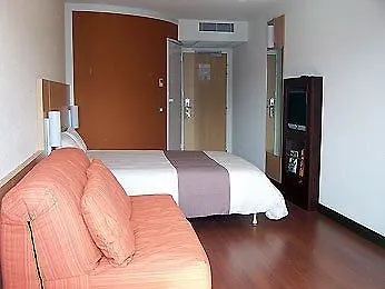 Ibis Bayeux En Bessin 3* Port-en-Bessin-Huppain